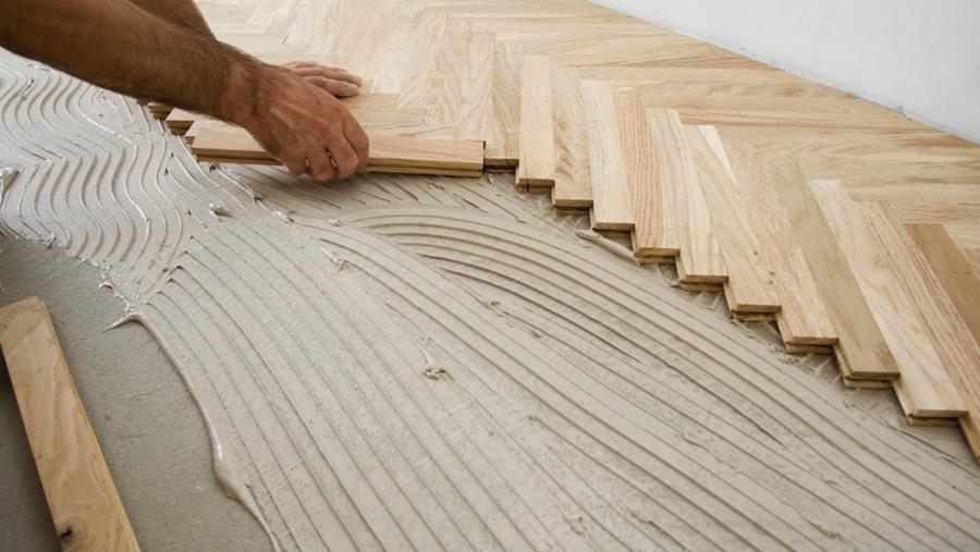 Concrete tips voor het verlijmen van houten vloeren