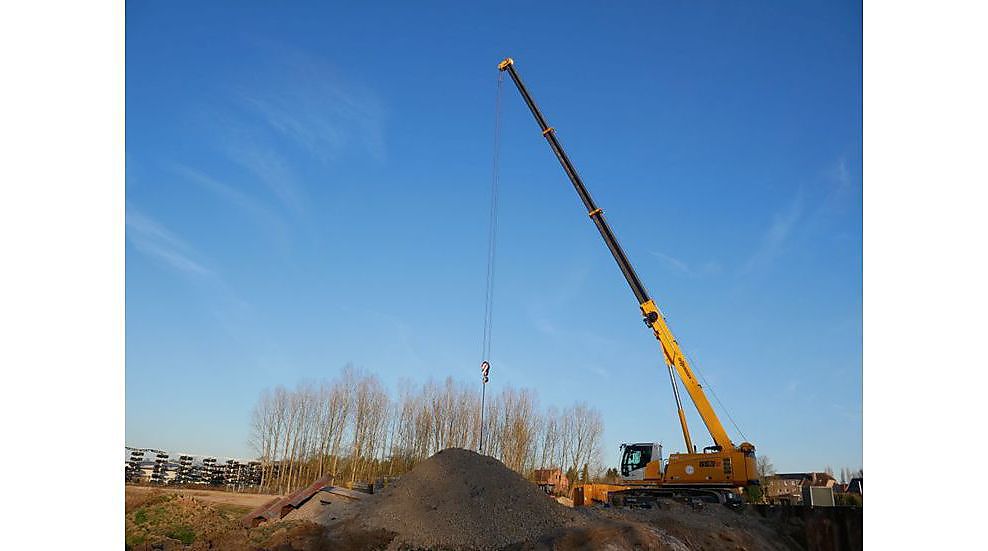Rupstelescoopkraan voor Jan De Nul Group