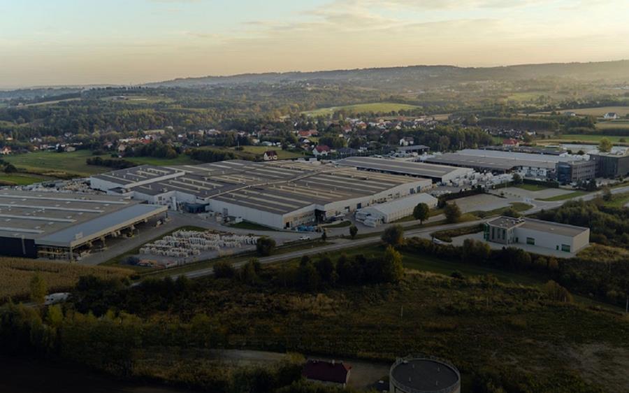 Oknoplast, s'implante en Wallonie.