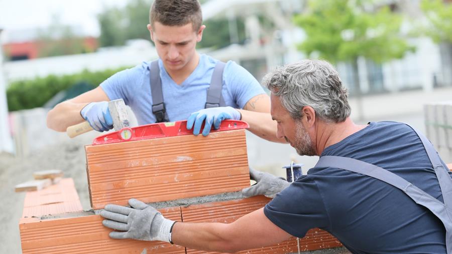 L'amélioration du salaire d'étudiant dans la construction a un effet contreproductif