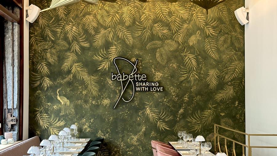 Un restaurant branché de Bruxelles fait peau neuve