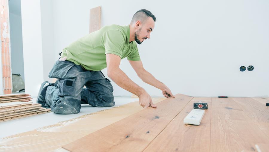 Parquet et chauffage par le sol: l'importance de la colle adéquate