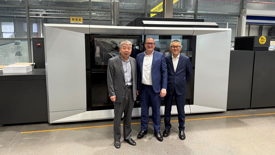 Chinese gigant bestelt tien Jetfire 50-inkjetpersen bij Heidelberg