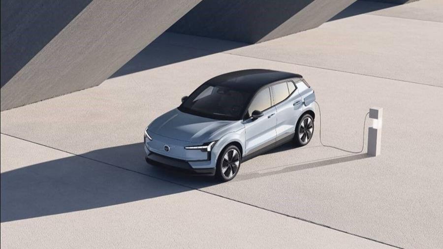 Volvo stimuleert elektrisch rijden met gratis thuisladen