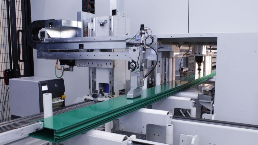 Des centres d'usinage CNC pour une finition rapide des profilés en aluminium