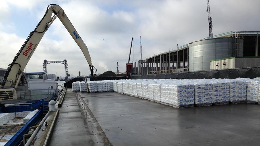 PALLETVERVOER OVER WATER IS DE TOEKOMST